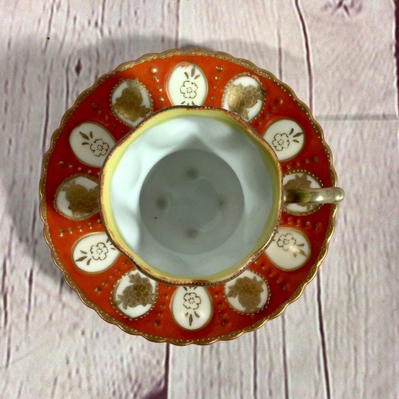 Vintage 1950’s Hand Painted Paneled Portrait Cup and Saucer Set Occupied Japan - Picture 5 of 10